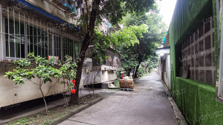 金牛区教师宿舍外景图