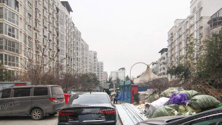 远征都市港湾外景图