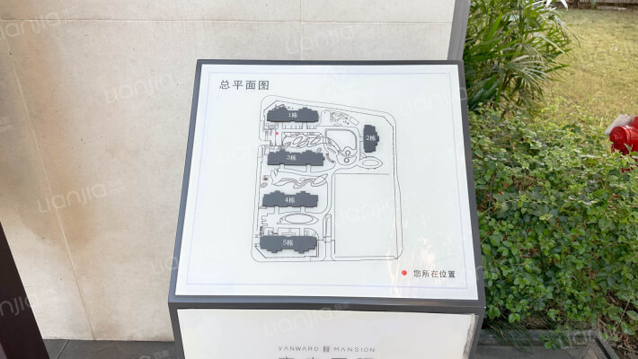 保利云璟麓云府外景图