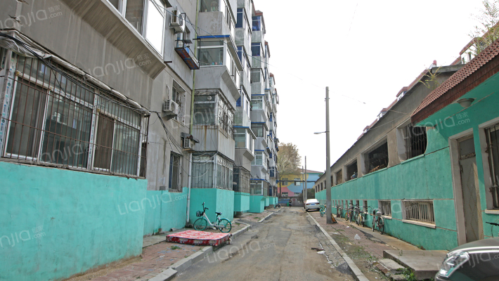 铁西教师新村外景图