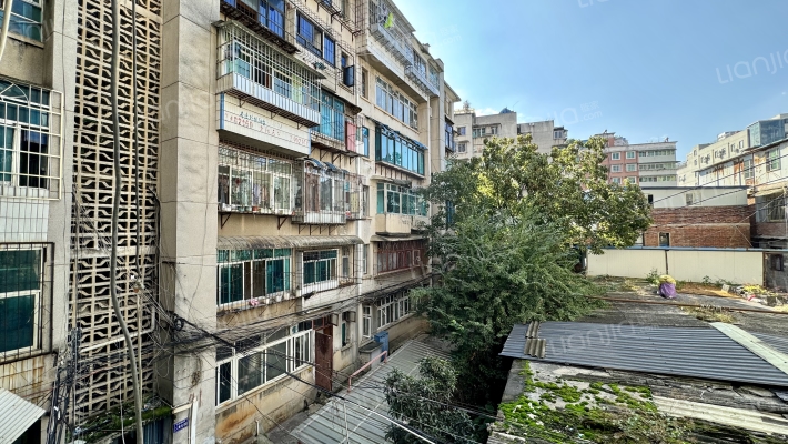 金仓路88号外景图