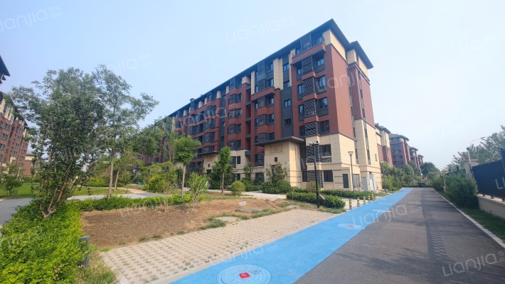 鸿坤花语外景图