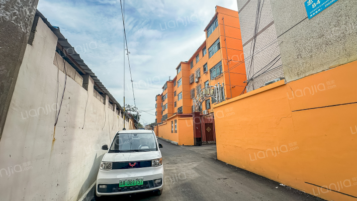 一建公司家属院外景图