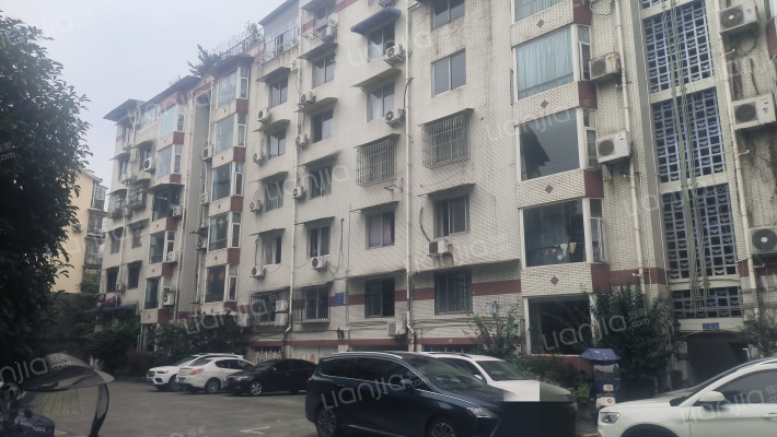 佳美公寓外景图