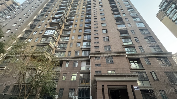 上海假日三期外景图