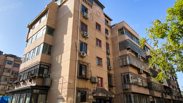 名都公寓外景图