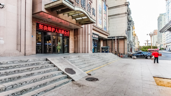 曼哈顿国际公寓外景图