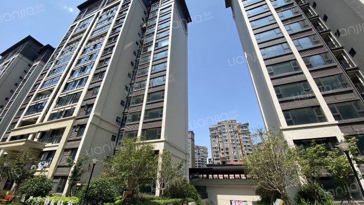 郡悦名城外景图