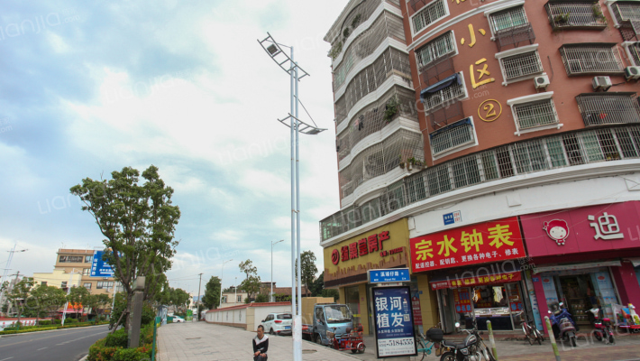 银福小区外景图