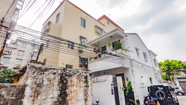 泥墩下街外景图