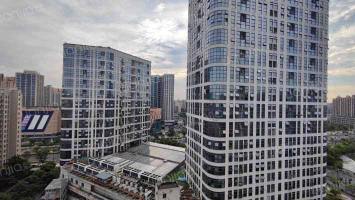 玖玖国际财富中心外景图