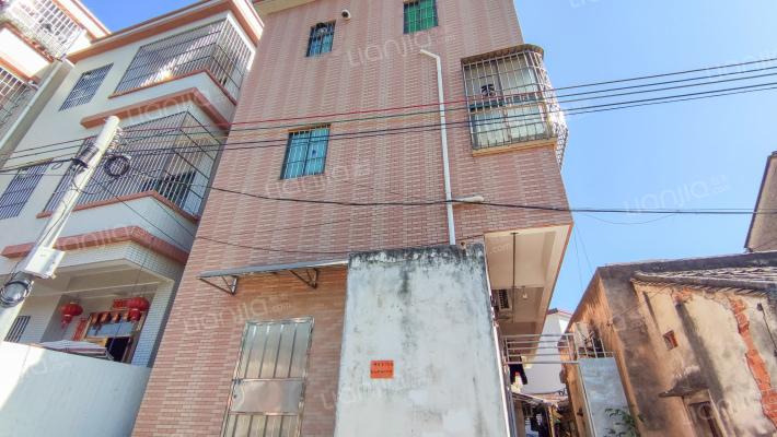 甘丽施商住楼外景图