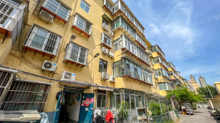 山师东路12号院外景图