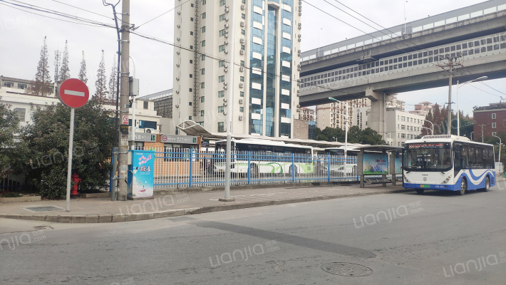 建设路17号外景图