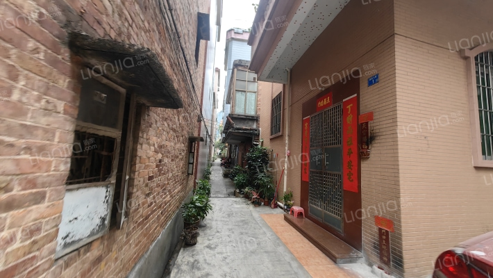 登山大道西街七巷外景图