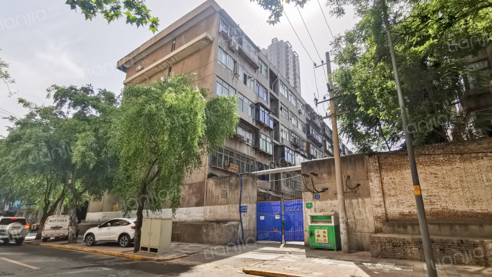 振兴路102号外景图