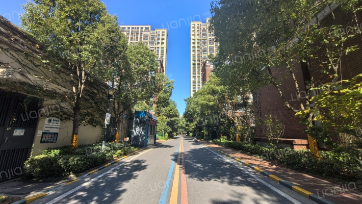 中海珑玺一期外景图