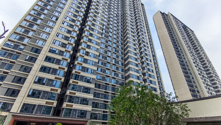 国贸学原二期外景图