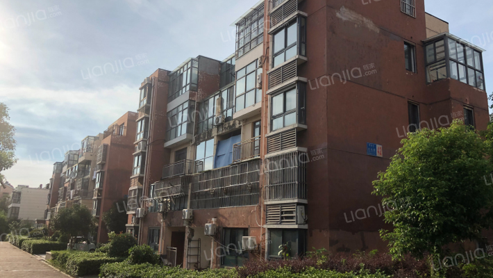 六合雨花石文化园外景图