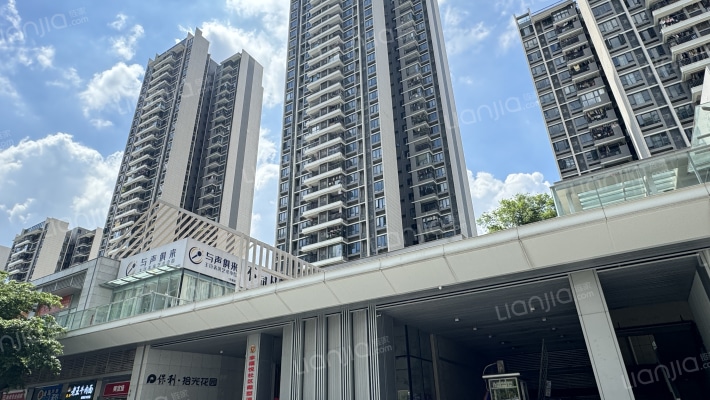 保利拾光年外景图