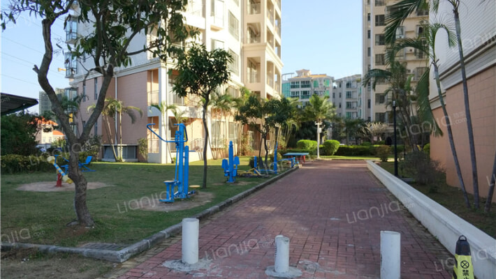 丽港城嘉州花园外景图