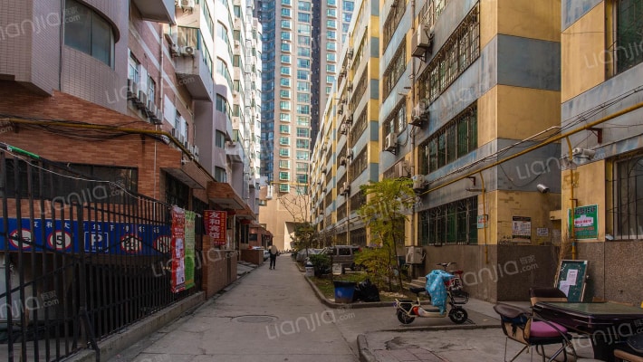 友和大厦外景图