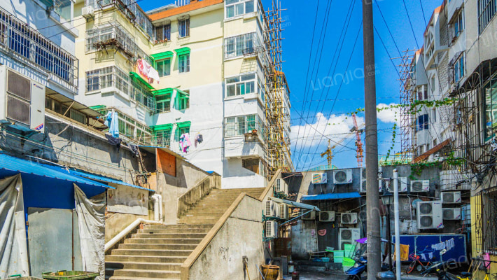 玉兰花园外景图