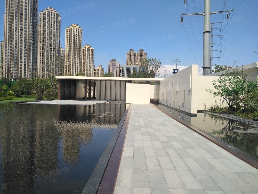 弘阳印月府实景图