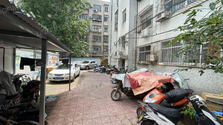 东三街北17号院外景图