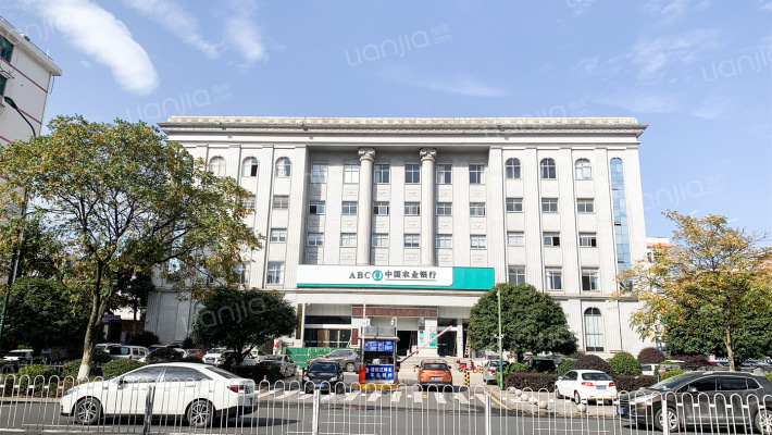 长沙县农业银行住宅楼外景图