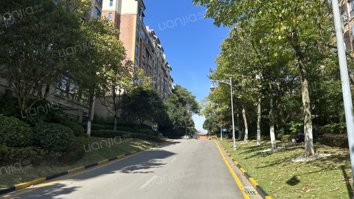 保利公园2010佩鲁贾外景图