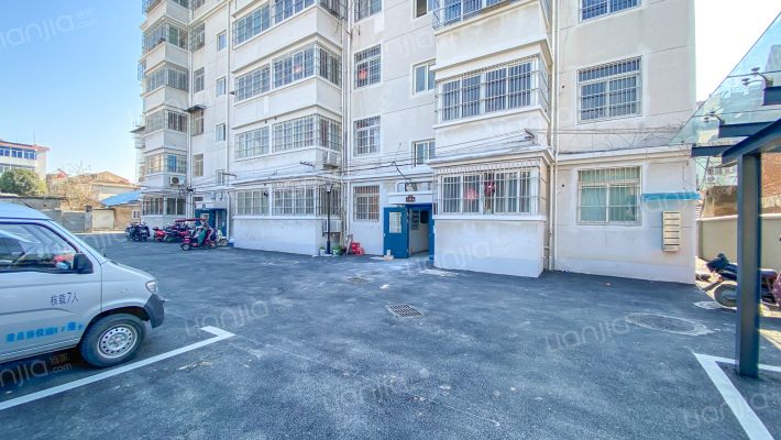 肥东卫生局宿舍楼外景图