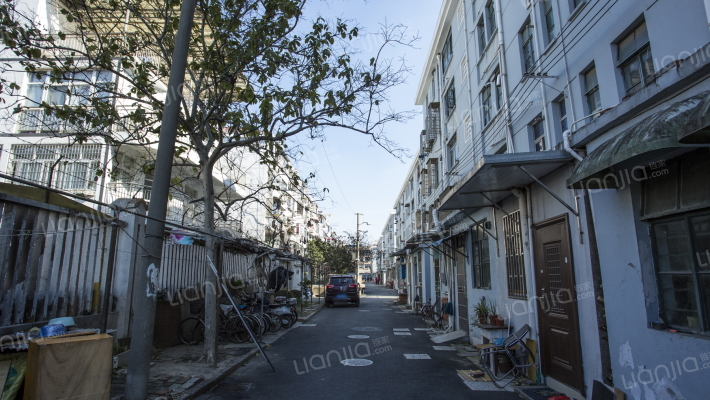 河滨小区外景图