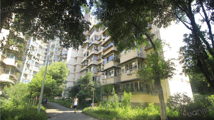 航天医院家属区外景图