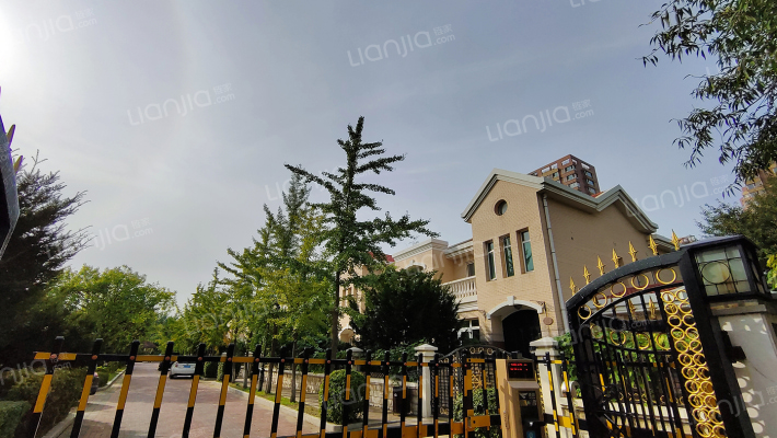 翠堤豪园外景图