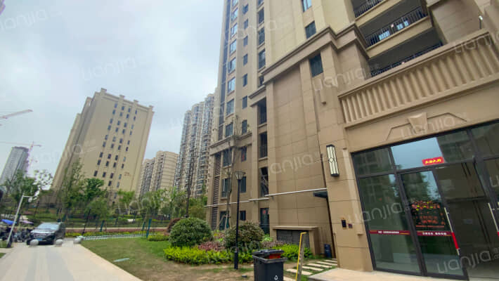 南德泊湖澜岸外景图