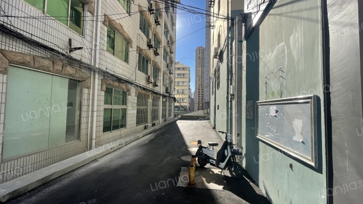 清泉寨莱山镇机关宿舍楼外景图