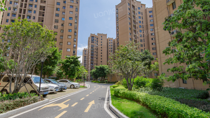 迎霞新城北区外景图