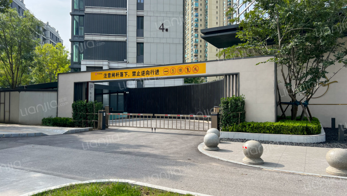 世园林曦外景图