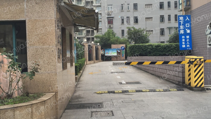 瑞嘉公寓外景图