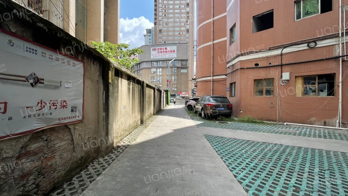 凯迪大厦外景图