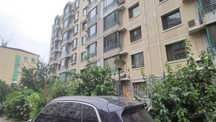 佳园小区外景图