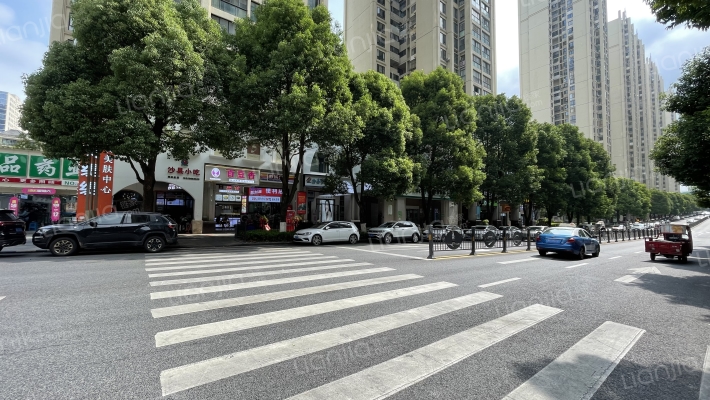 美的林城时代底商外景图