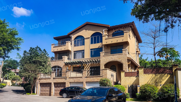 国贸金门湾皓月天外景图