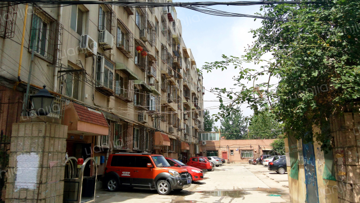 水晶小区外景图