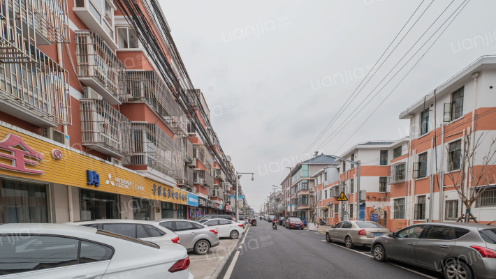 中港美容新村外景图