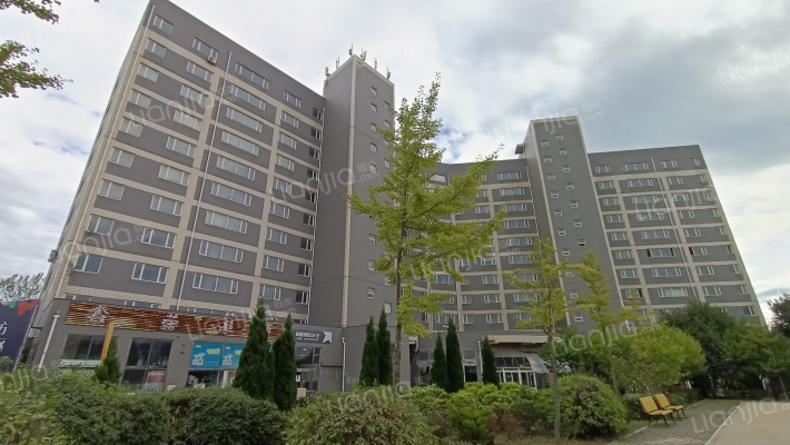 卧龙公寓外景图