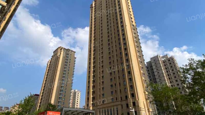 天物郁江溪岸外景图