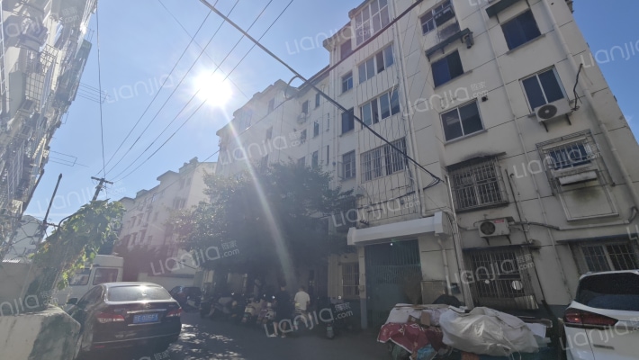 内马路9-4号院外景图