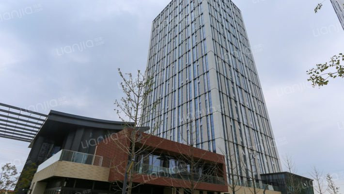 绿地国博滨江公馆外景图